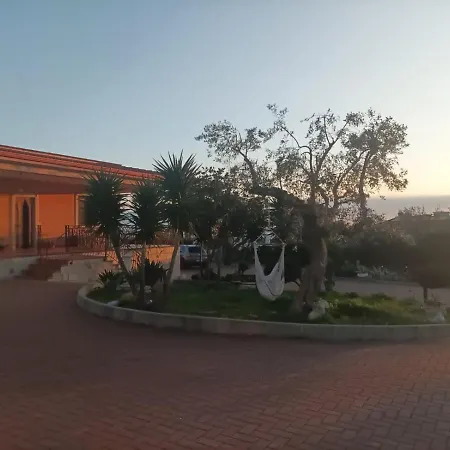 فندق مبيت وإفطار Casa Nisi Villa Castelli